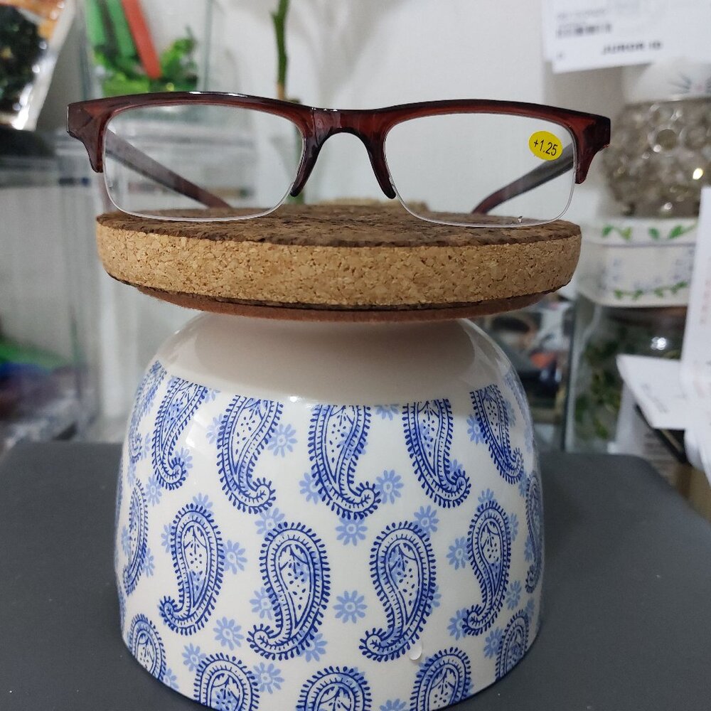 Half Frame Reading Glasses Cute Slim Practical Readers Reading Glasses 1.25